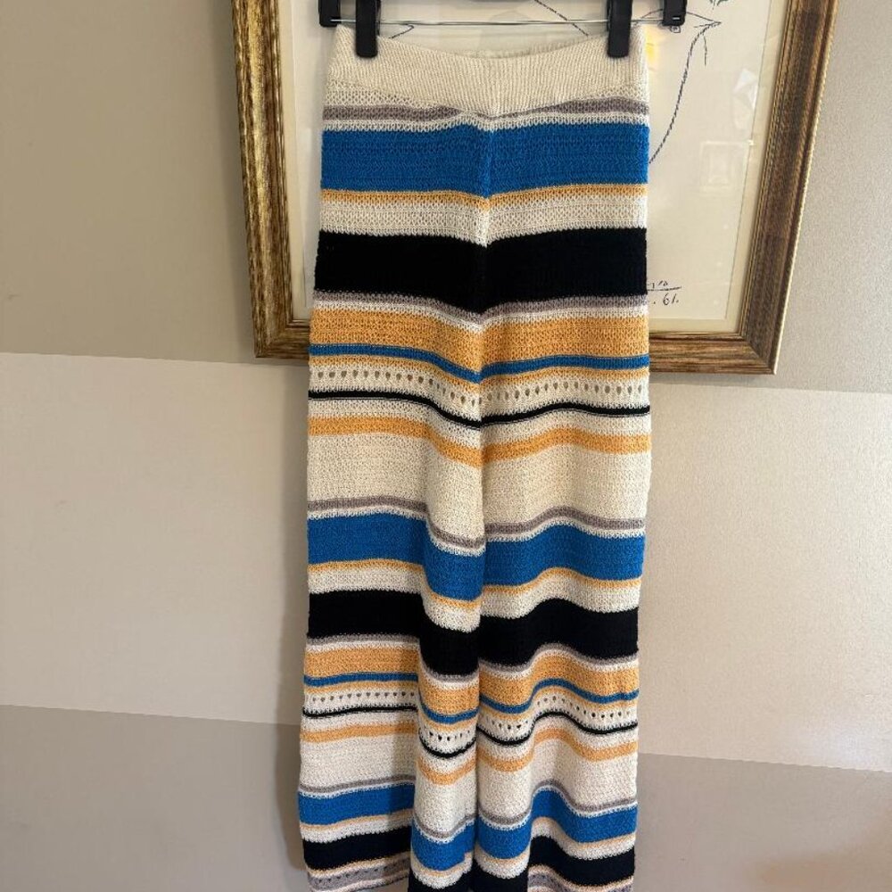 NWT Curaae Harlow swetaer pants size S